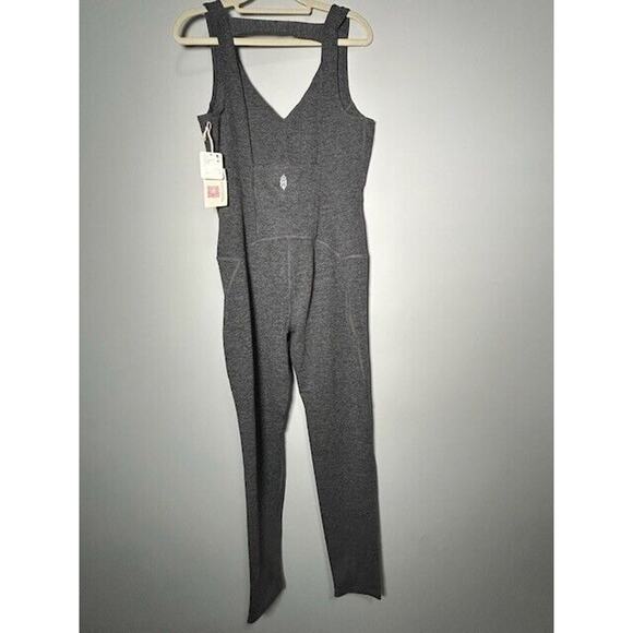 FP Movement x Hatch Women Never Better 1 Piece Jumpsuit Black Heather Size M NWT - Picture 3 of 10